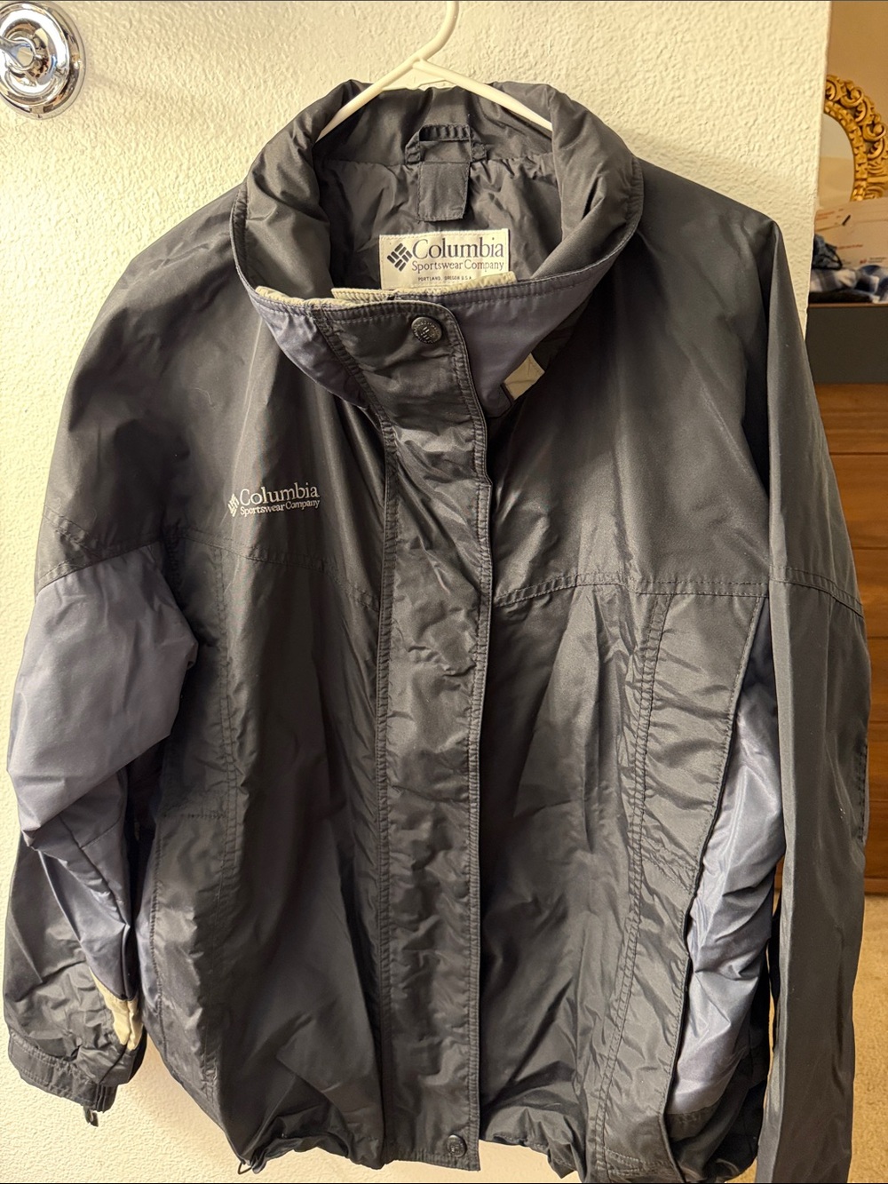 Columbia Women's Black XL Outdoor Jacket